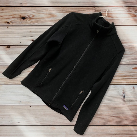 Patagonia Synchilla Black Full Zip Warm Size Medium Long Sleeve Zip Sweater - Picture 4 of 7